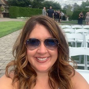 Meet your Posher, Megan